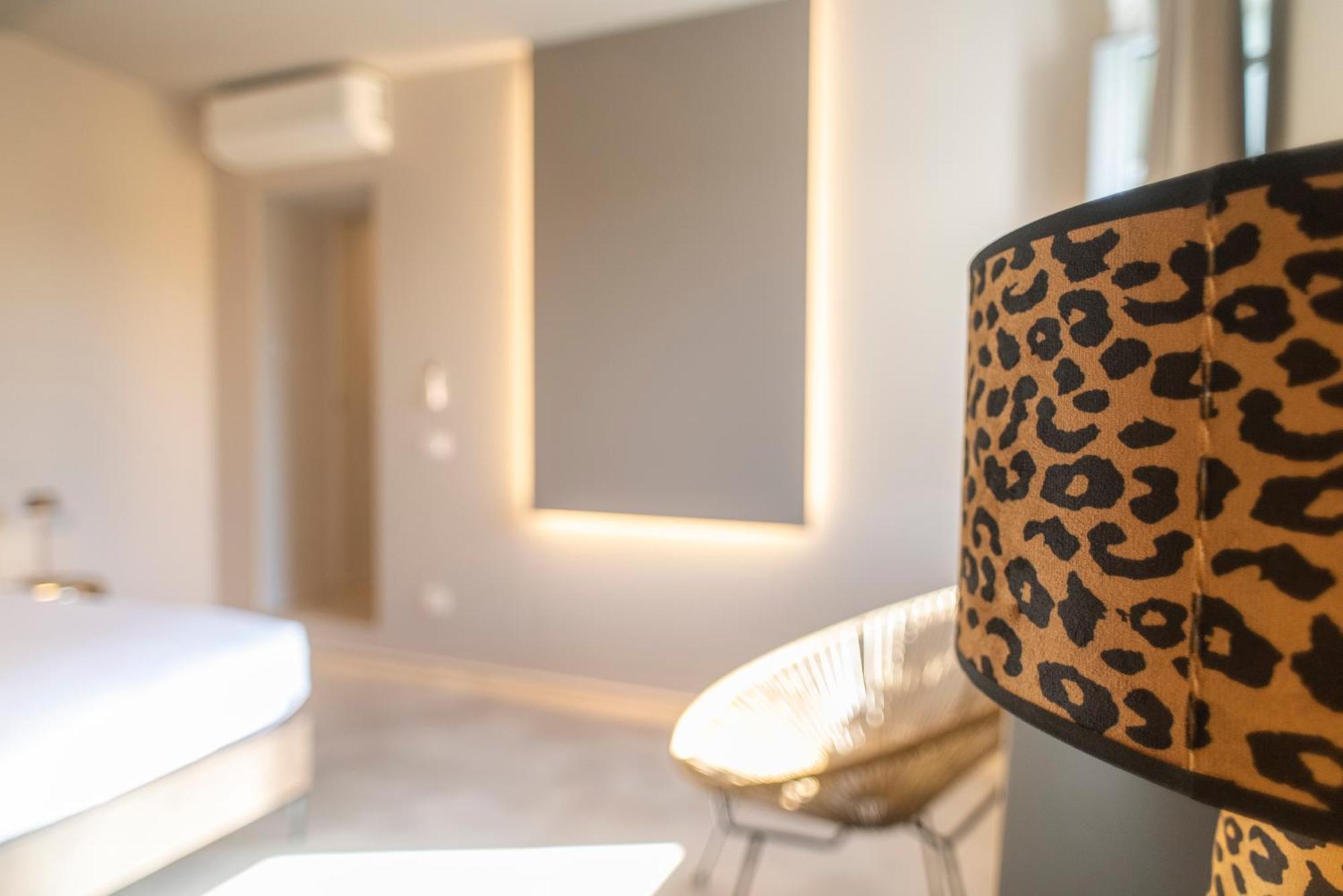 Palazzo Del Papa Country Suites Сиена Экстерьер фото