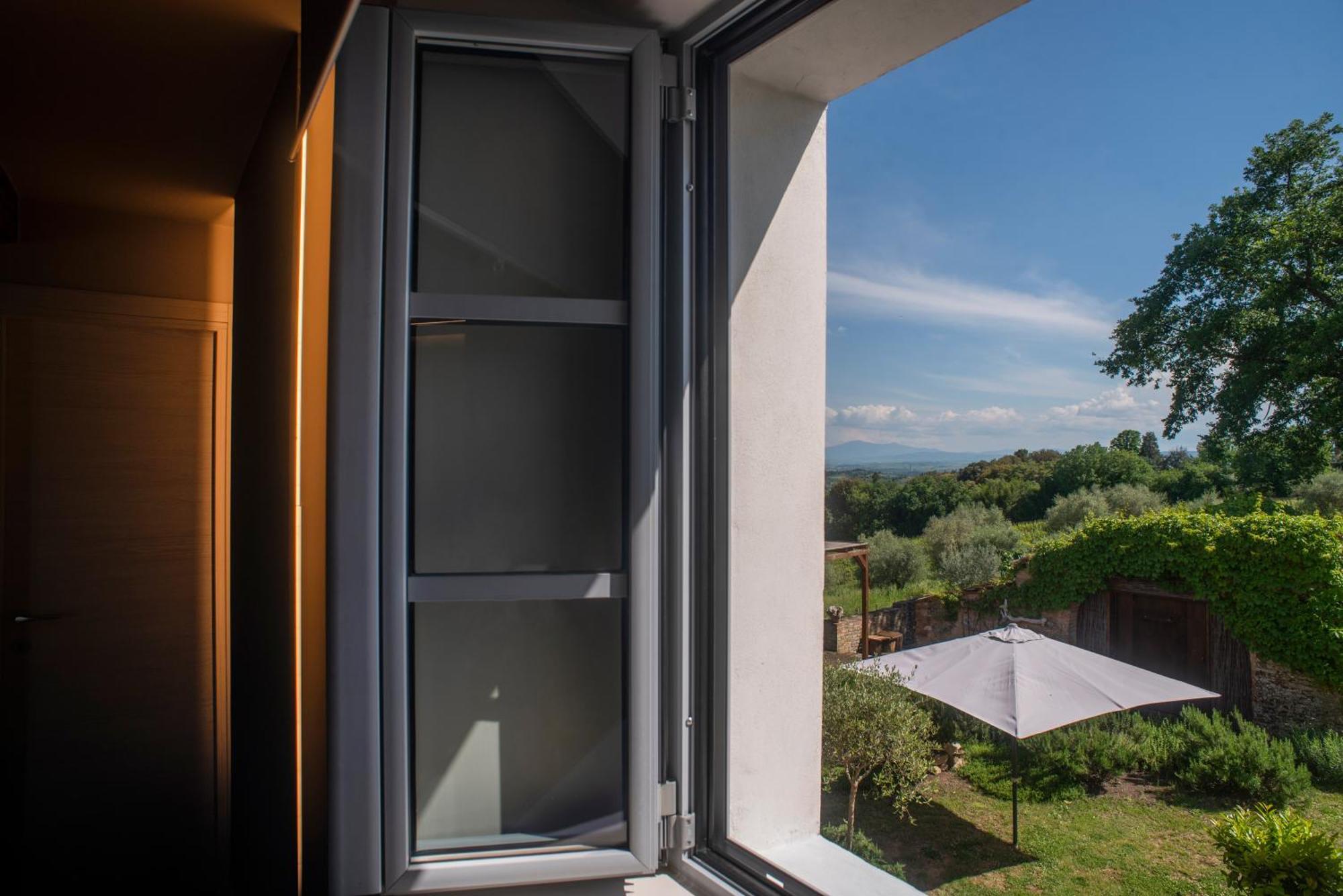 Palazzo Del Papa Country Suites Сиена Экстерьер фото